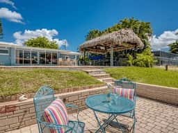 Casa Tiki - Pool, Hot Tub, Canal, Boat Dock, Tiki Hut, Bar, Game Room